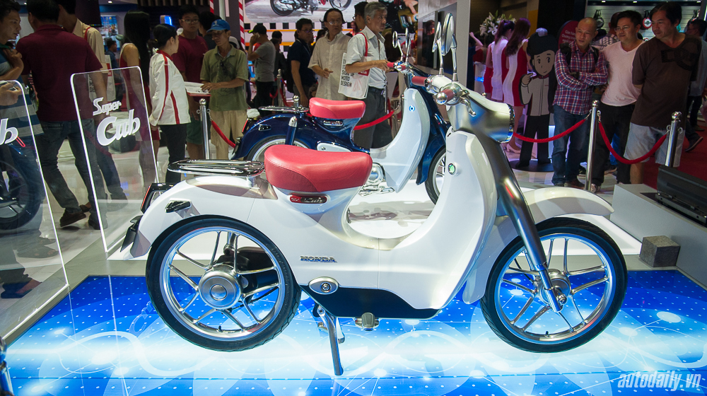 Honda_Cub%20(11).jpg