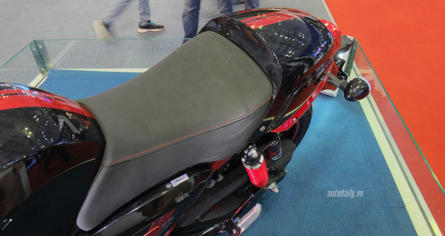 Xem thêm ảnh Wolf SB 300 CR ABS của SYM SYM_SB_300_CR_ABS (2).jpg