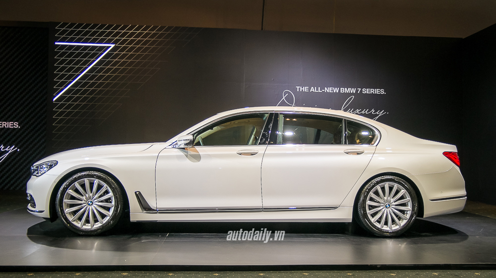 BMW_7-Series%20(5).jpg