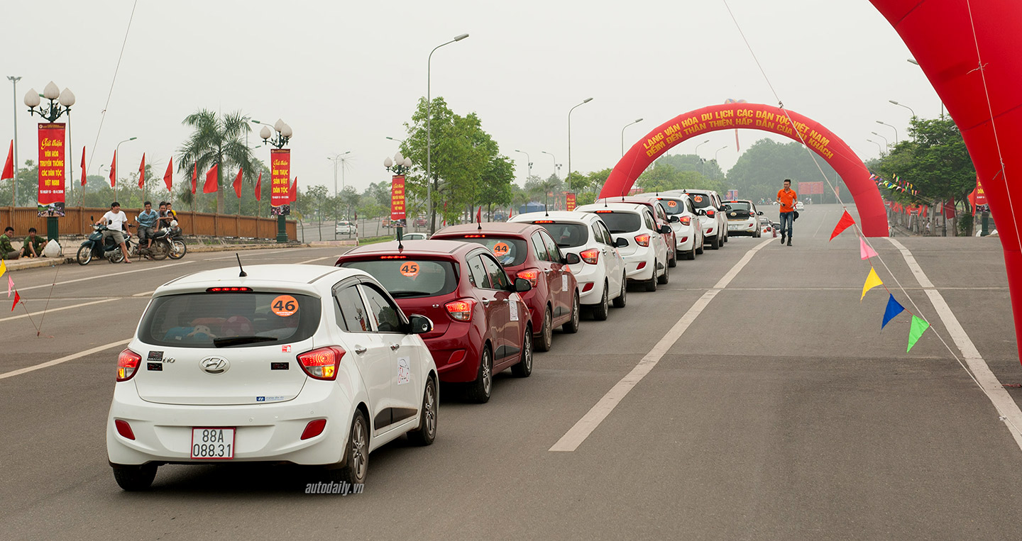 Ngay-hoi-hyundai-grand-i10%20(12).jpg